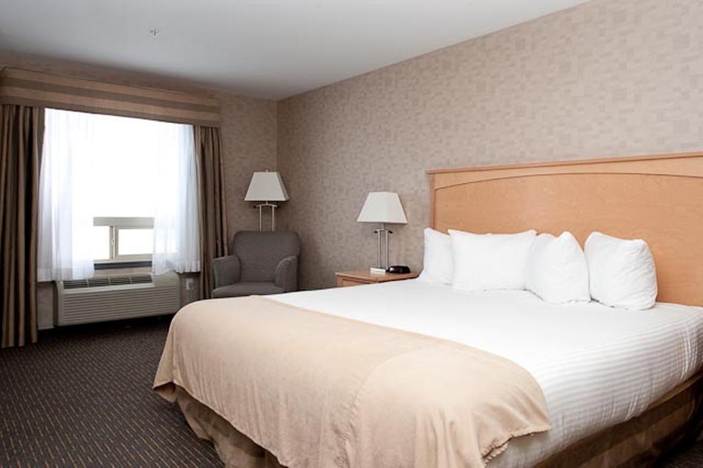 Paradise Inn And Suites Valleyview Номер фото
