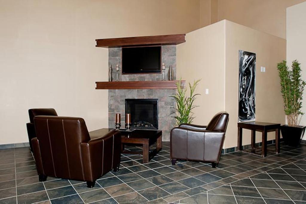 Paradise Inn And Suites Valleyview Екстер'єр фото