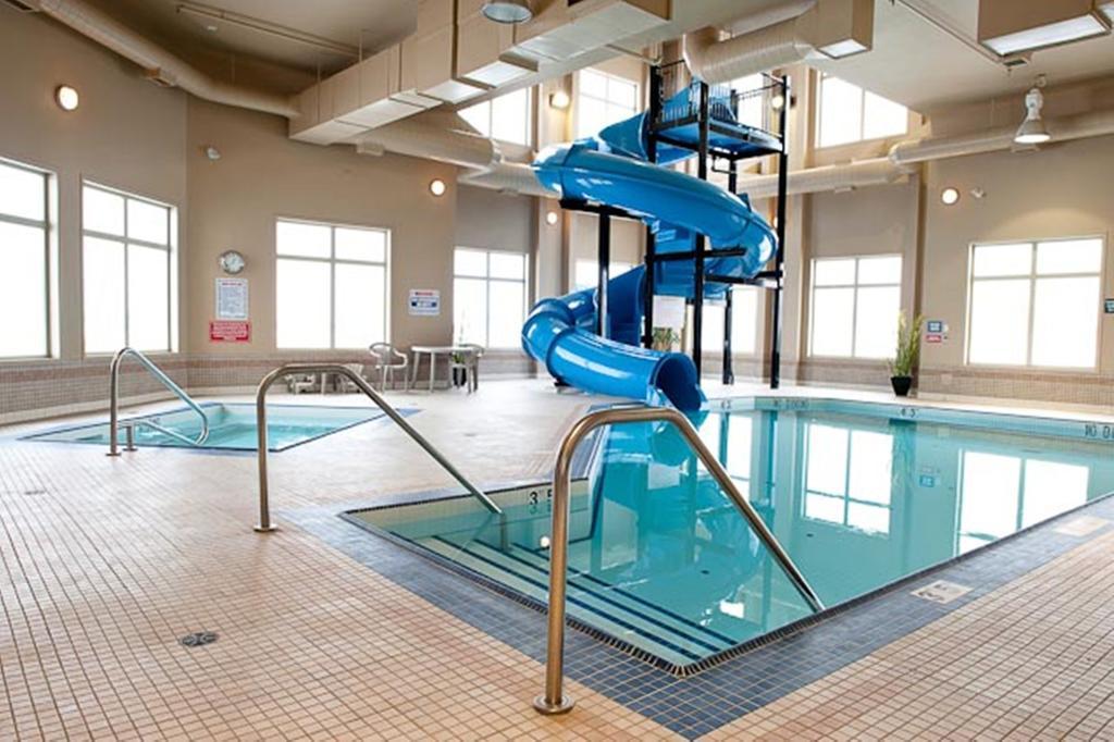 Paradise Inn And Suites Valleyview Екстер'єр фото