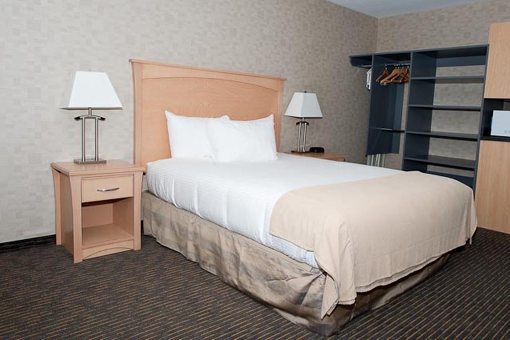 Paradise Inn And Suites Valleyview Екстер'єр фото