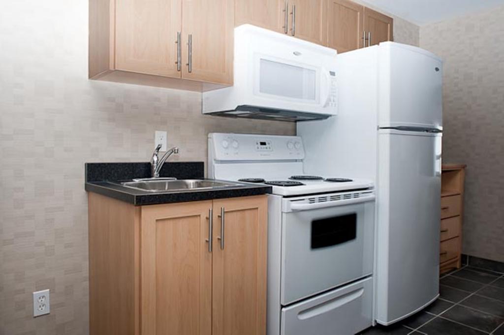 Paradise Inn And Suites Valleyview Екстер'єр фото